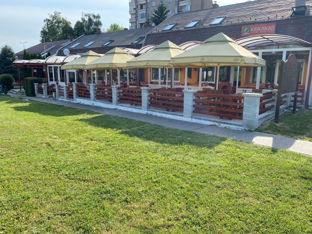 Kiskakas Etterem Ξενοδοχείο Zalaegerszeg Εξωτερικό φωτογραφία